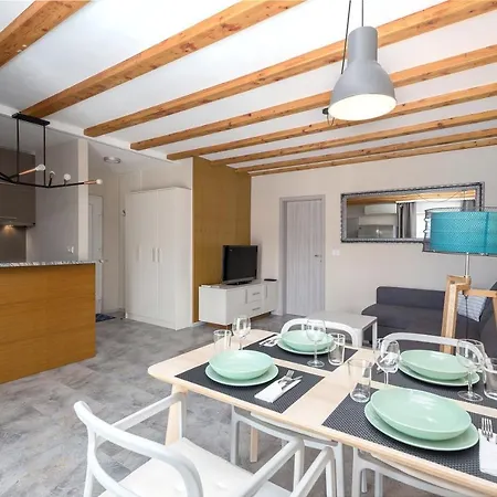 Apartma Tinkara