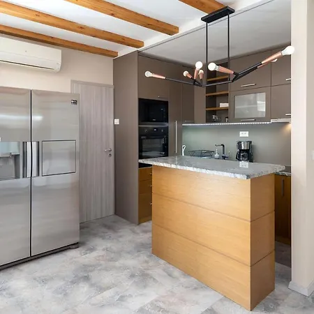 Apartma Tinkara Apartman *